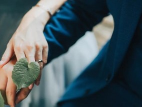 男人分手后的心理阶段及正确的挽回策略（分手后男人的心理变化，如何正确挽回前男友？）